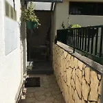 Milla *